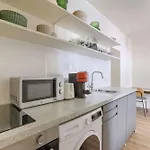 Appartement De Charme Au Coeur D\'Alesia