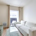 Appartement De Charme Au Coeur D\'Alesia